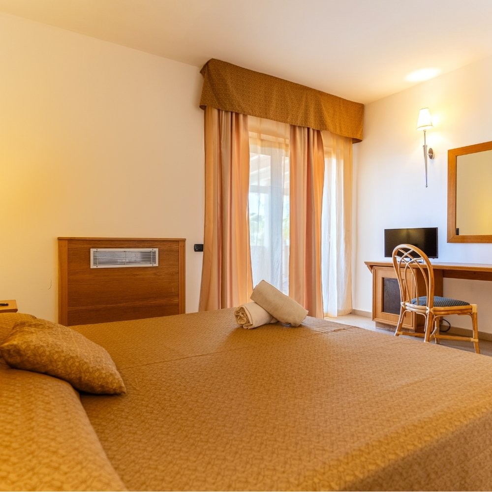 TH Le Castella - Baia degli Dei